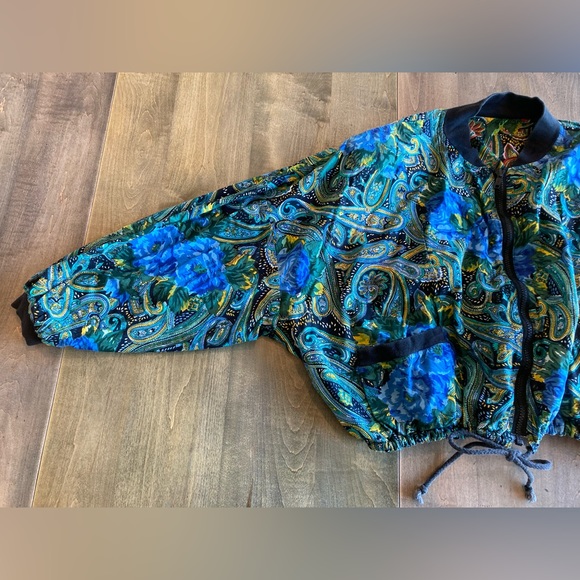 Vintage Northern Style reversible crop jacket - Picture 12 of 12